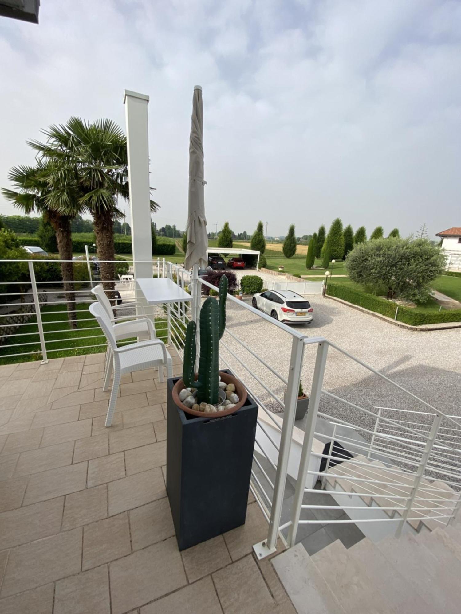 Meridien House Casalserugo Exteriér fotografie